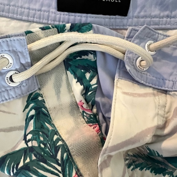 American Eagle Board Shorts- Men’s Size Small - Picture 3 of 5